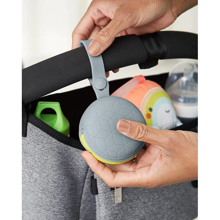Skip Hop Skip Hop Schnullerbox aus Silikon, Aufbewahrung von zwei Schnullern, grau – Bild 4