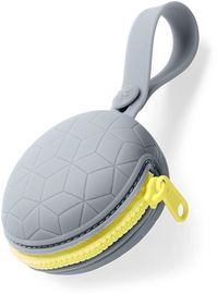 Skip Hop Schnullerbox aus Silikon, Aufbewahrung von zwei Schnullern, grau