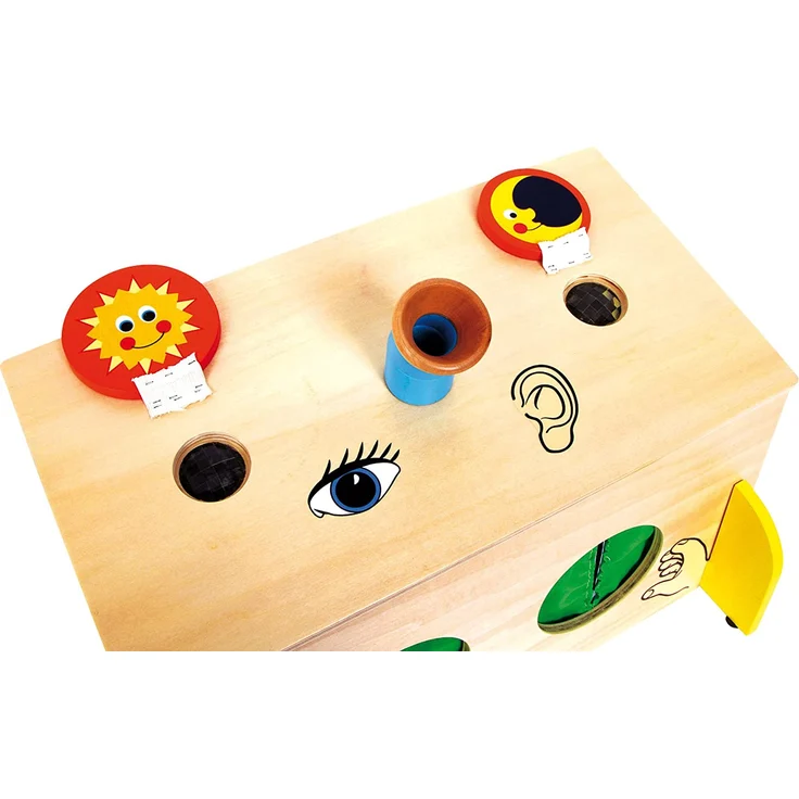 small foot 6989 Fühl-Box aus Holz, Sinnesspiel schult spielerisch den Tast- Hör- und Sehsinn, ab 3 Jahren – Bild 2