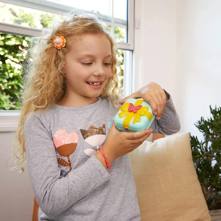 Polly Pocket GDK79- Verborgene Schätze Schmetterlingswald Schatulle, Puppen Spiezeug ab 4 Jahren – Bild 7