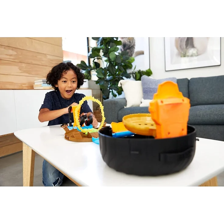 Hot Wheels Monster Truck Stunt-Reifen-Spielset inkl. 2 Spielzeugautos – Bild 3