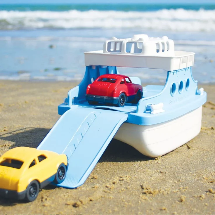 Green Toys 8601038 Cars Fährschiff mit 2 Mini-Autos, Badewannenspielzeug, Spielboot, nachhaltiges Badespielzeug für Kinder ab 3 Jahren - Preisvergleich – Bild 2