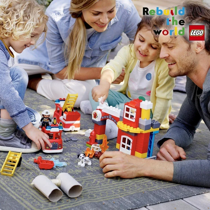 LEGO 10903 DUPLO - Feuerwehrwache mit Feuerwehrauto und 2 Feuerwehrfiguren – Bild 6