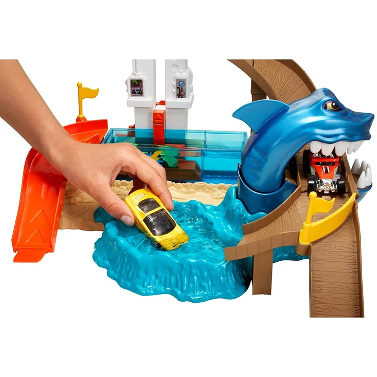 Hot Wheels BGK04 - City Color Shifters Hai-Attacke Spielset, Spielzeug Autorennbahn ab ab 4 Jahren – Bild 3
