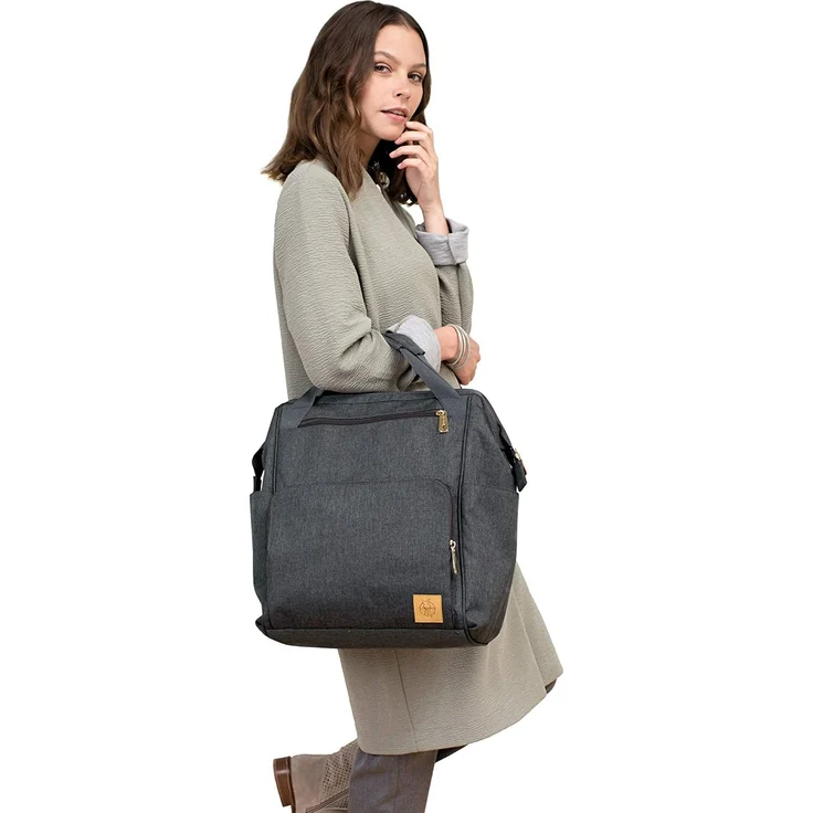 LÄSSIG Baby Wickelrucksack Wickeltasche inkl. Wickelzubehör nachhaltig produziert/Goldie Backpack, anthrazit – Bild 9
