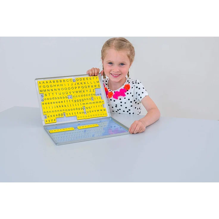 Betzold 86570 - Lese-Magnetbox mit 213 Buchstaben-Blöcken - Lernspielzeug Lesen Lernen Lesebox Deutsch-Unterricht Kinder Grundschule – Bild 3