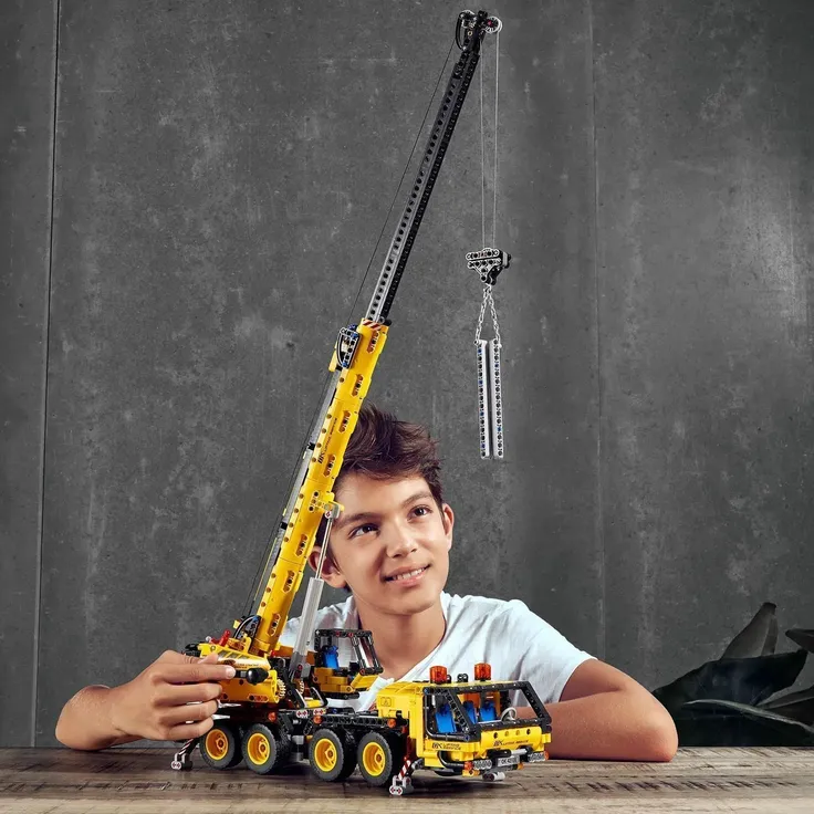 LEGO Technic 42108 'Kran-LKW', 1292 Teile, ab 10 Jahren – Bild 6