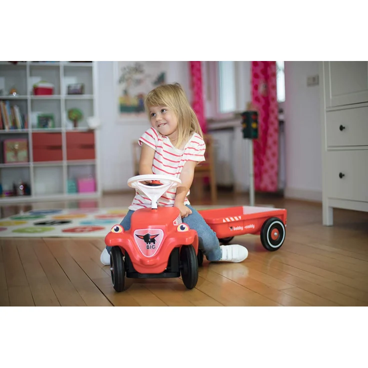BIG-Bobby-Caddy - Bobby-Car Anhänger für drinnen und draußen, für das BIG-Bobby-Car, Ladevolumen: 3 Liter, für Kinder ab 1 Jahr – Bild 8
