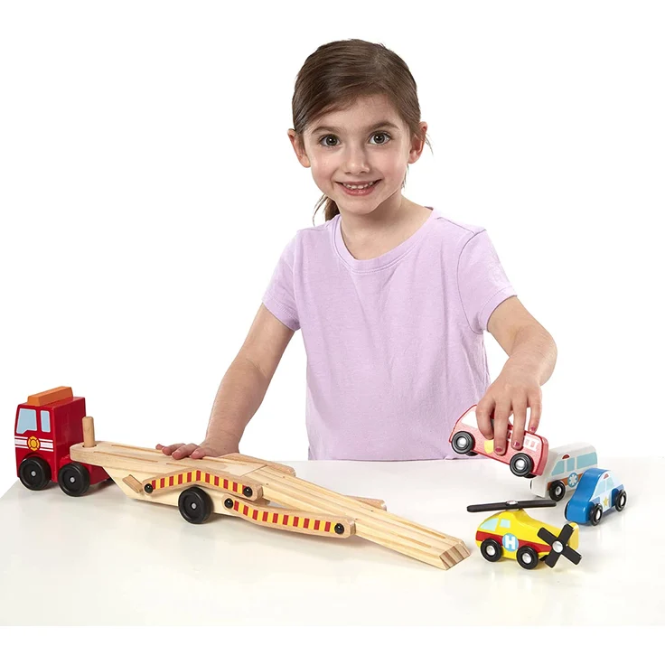 Melissa & Doug Autotransporter aus Holz für Einsatzfahrzeuge mit 1 Lkw und 4 Rettungsfahrzeugen (6 Teile) – Bild 5