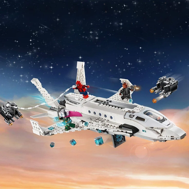 LEGO Marvel Spider-Man 76130 - Far From Home Stark-Jet und der Drohnenangriff, Bauset – Bild 5