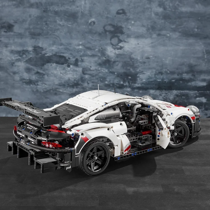 LEGO Technic 42096 'Porsche 911 RSR', 1580 Teile, ab 10 Jahren – Bild 4