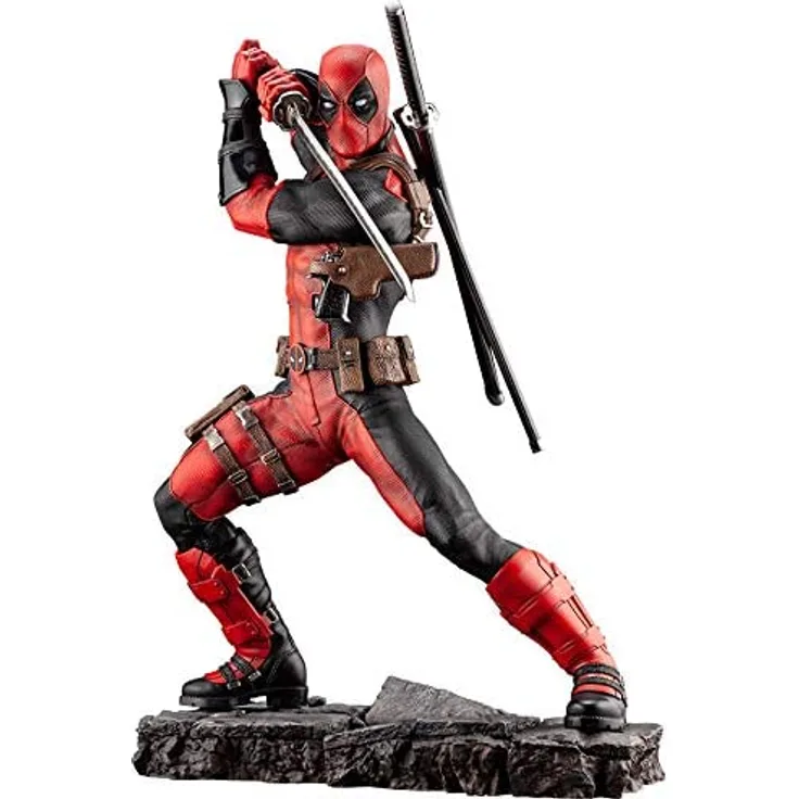 Marvel Deadpool Fine Art Statue 30 cm