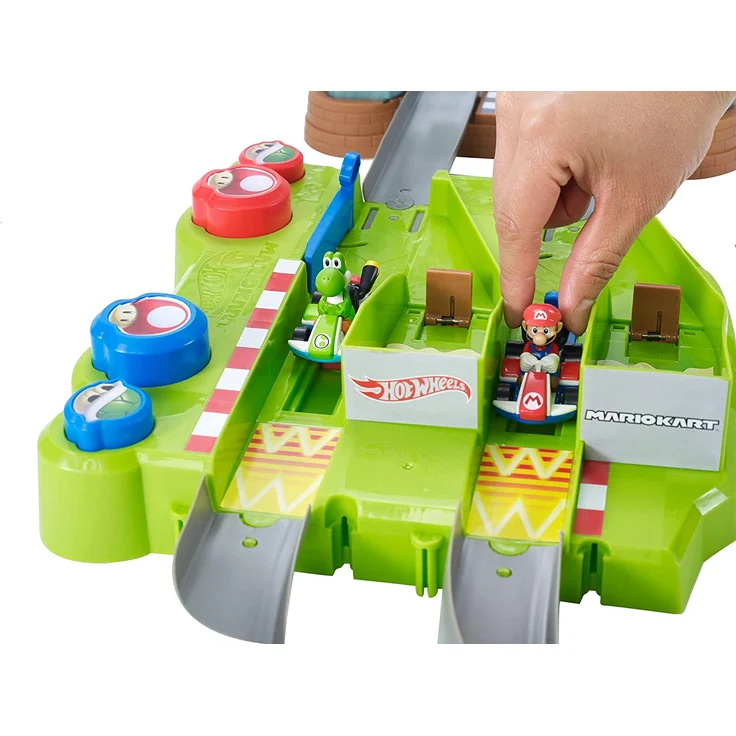 Mattel HFY15 - Hot Wheels - Nintendo - Mario Kart - Rundkurs Rennbahn, Trackset Deluxe mit 2 Fahrzeugen – Bild 8