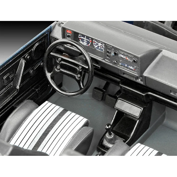 Revell Modellbausatz 05694 Volkswagen VW Golf GTI Autobausatz im Maßstab 1:24 in der Pirelli-Sonderedition maßstabsgetreu mit vielen Details Level 4 144 Jahr(e) – Bild 4
