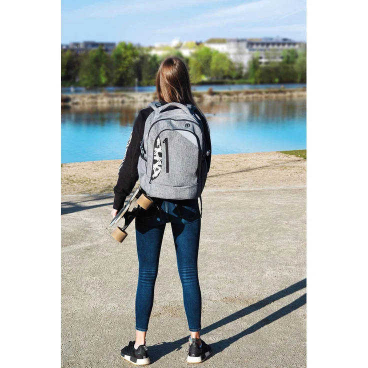 Eberhard Faber Schulrucksack X-Style - Motiv: Schwarz - Farbe: schwarz, mit reflektierenden Elementen – Bild 6