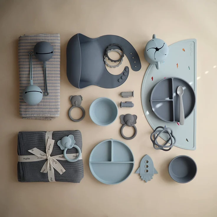 Mushie Silikon Schnullerbox | Aufbewahrung Schnullerhalter Case | Sichere & Hochwertige Baby Zubehör für Kleinkinder & Babys | Powder Blue – Bild 5