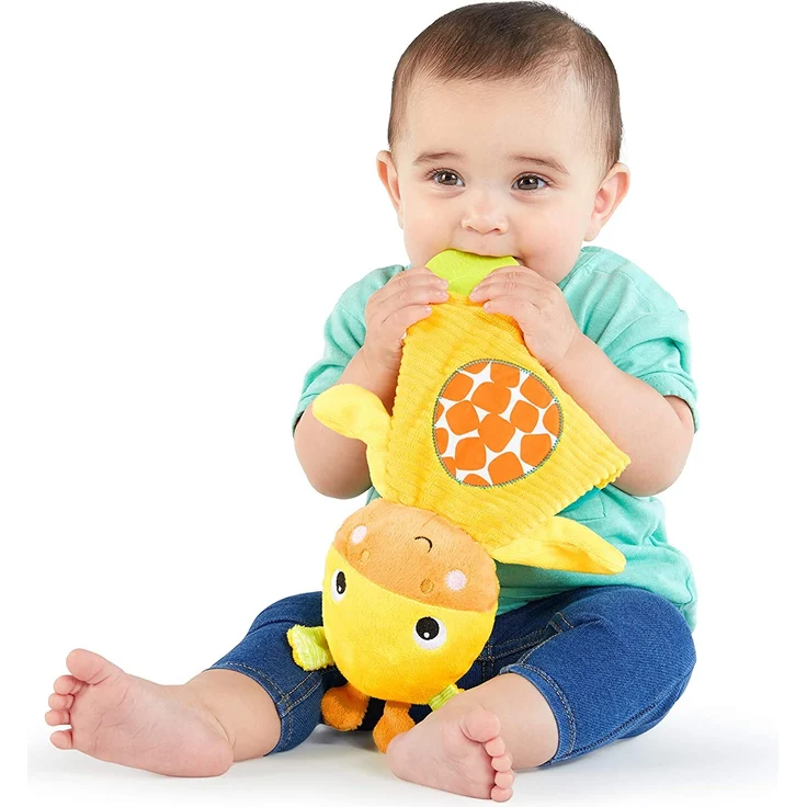 Bright Starts, Plüschtier und Zahnungshilfe, Giraffe - aus Knistermaterial zum Kuscheln, Beißen und Spielen – Bild 6