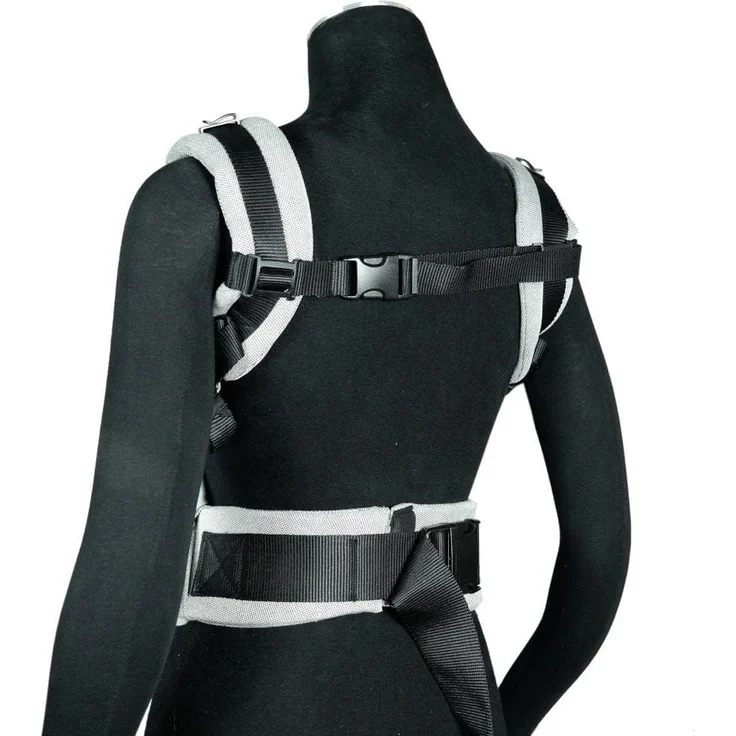 Didymos DidyFix Babytrage - Fullbuckle Tragehilfe in Silber - für Neugeborene ab Geburt von 50-86 cm - ergonomische Sitzhaltung - Bauchtrage - Hüfttrage - Rückentrage – Bild 3