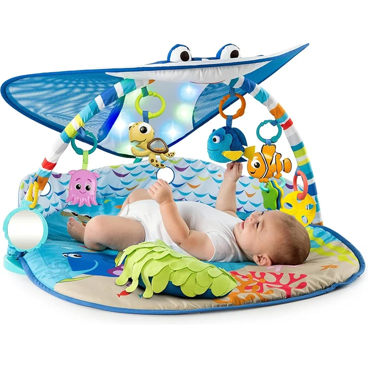 Bright Starts, Disney Baby, Findet Nemo Spieldecke mit Spielbogen, Lichtern und 20+ Minuten Melodien und Musik, Spielmatte mit abnehmbare Spielzeuge, ab der Geburt – Bild 16