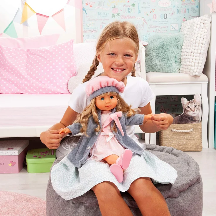 Bayer Design 94635AX Funktionspuppe Charlene mit Haaren und Schlafaugen-spricht und singt 90 Sätze, 2 Gedichte und 8 Lieder, 46cm, rosa, grau – Bild 3