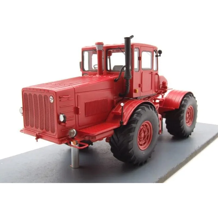 Marken u. Produkte 450912100 Kirovets K-700 rot 1:32