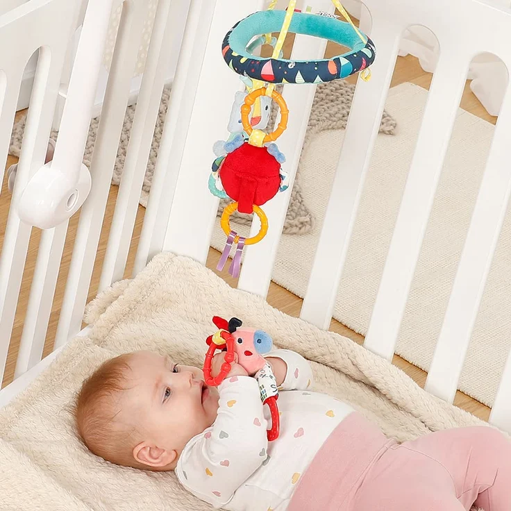Fehn 055221 Reise-Musik-Mobile COLOR Friends – Mobile mit Melodie "Für Elise" und süßen Figuren – Mit faltbarer Klemmhalterung – Für Babys von 0-5 Monaten – Größe: Ø 17 x 45 cm – Bild 3