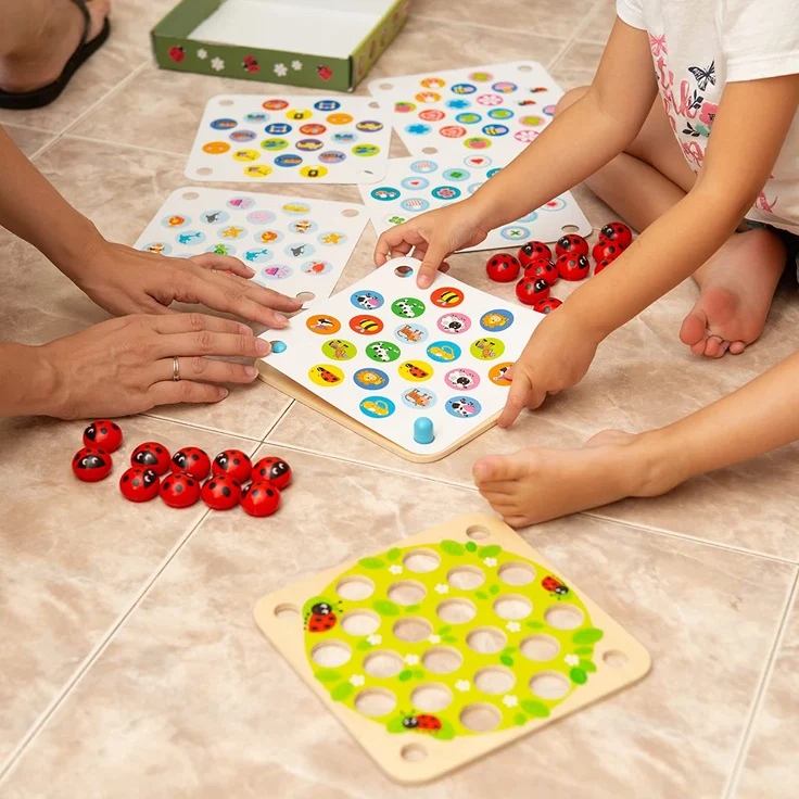 Nene Toys Marienkäfer-Garten – Memory-Spiel aus Holz für Kinder im Alter von 3, 4, 5 Jahren mit 10 Lustigen Mustern – Pädagogisches Spielzeug, Fördert Gedächtnis und Kognitive Fähigkeiten – Bild 9