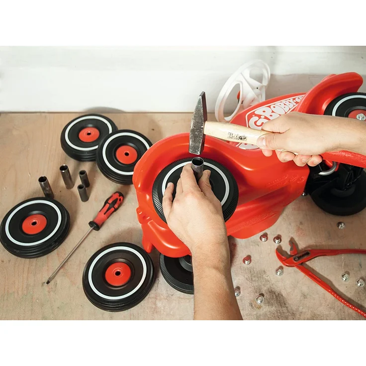 BIG - Bobby Car Whisper Wheels - Flüsterräder für Rutscher Autos, Reifen-Set mit Befestigungsclips und Montageanleitung, für Kinder ab 1 Jahr – Bild 2