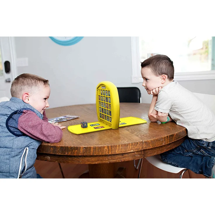 Winning Moves 38942 - Top Trumps Match Minions 2, Strategiespiel – Bild 6