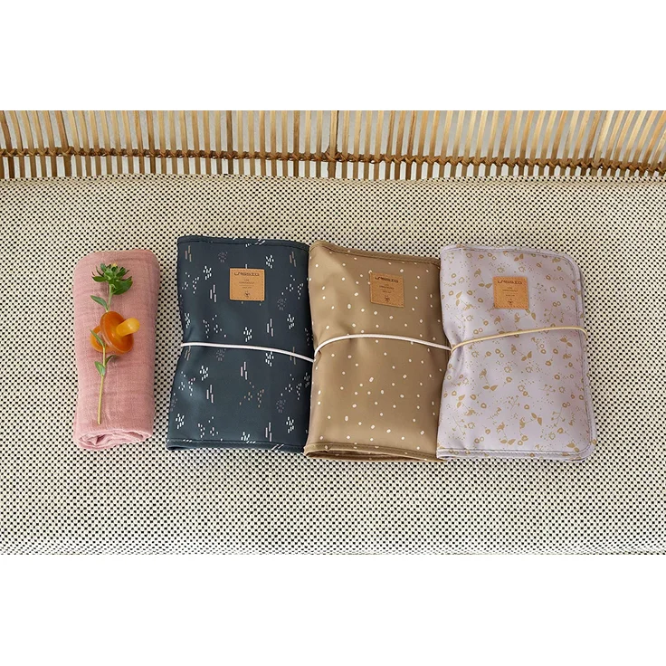 LÄSSIG Baby Windeltasche mit Wickelunterlage für unterwegs/Changing Pouch, Dunkelgrün (Blobs forest) – Bild 9