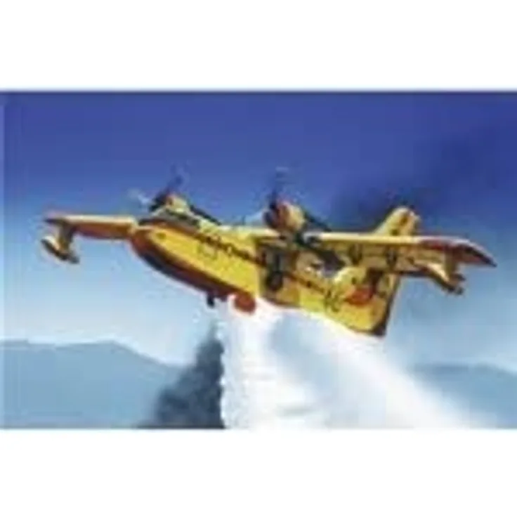 Heller 80373 Canadair CL-215