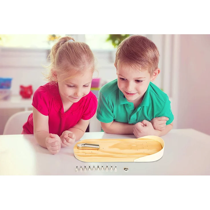 Small Foot 2877 Tisch-Bowling aus Holz, Geschicklichkeitsspiel mit 10 Metallkegeln und 1 Metallkugel, ab 3 Jahre, Natur – Bild 3