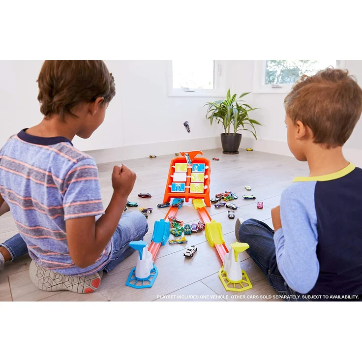 Hot Wheels GBF89 - Powersprung Challenge Trackset, Spielzeug ab 4 Jahren – Bild 2