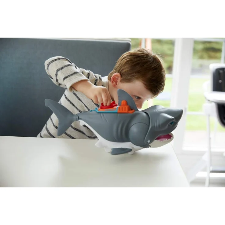 Imaginext GKG77 - Großer Spielzeug-Hai mit Taucher-Figur, Käfig und Zubehör, macht Kaubewegungen und realistische Schwimmbewegungen, ab 3 Jahren – Bild 16