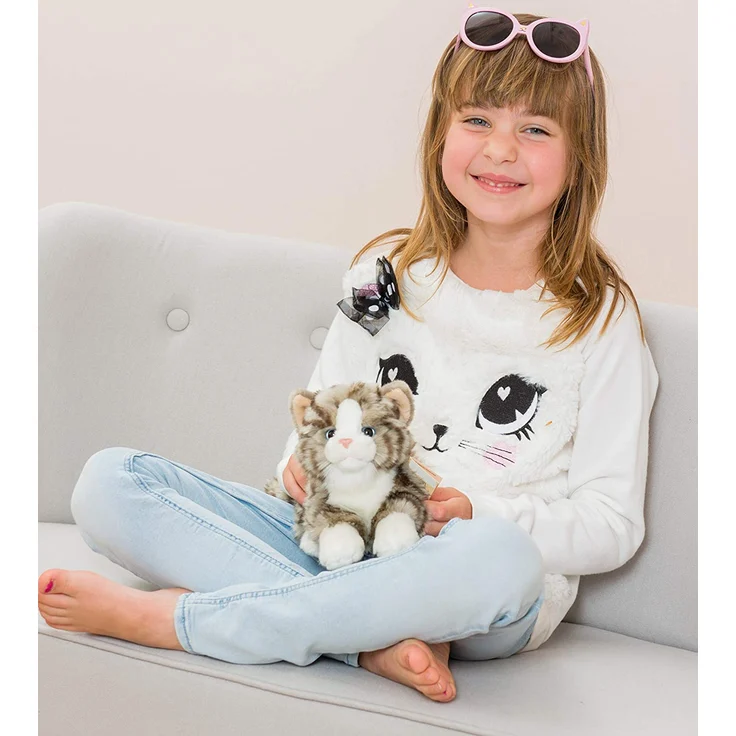 Hermann Teddy Collection 906919 - Plüsch-Katze liegend, 20 cm, grau – Bild 5