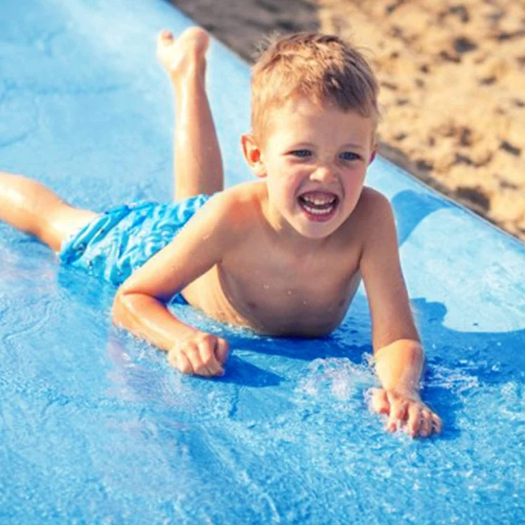 Offizielle XXL Riesige Wasserrutschmatte | 10 Meter Wasserrutsche | Bauch Rutscher Premium Qualität | Slip'n Slide | Wasserspiel im Freien | Freiluftspiel | Schnellste Rutsche | 100% Spaß – Bild 6