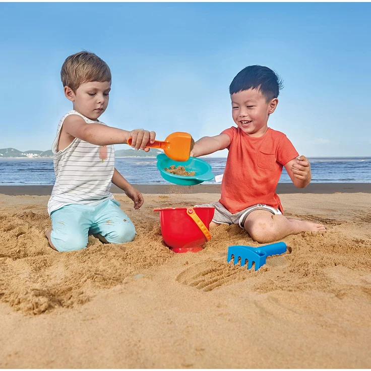 Hape E4056 - Grundausstattung Strandspielzeug, Sandspielzeug, mehrfarbig – Bild 2