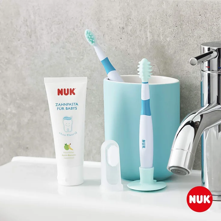 NUK 10256396 Mundpflege-Set mit Baby-Zahnpasta und natürlichem Apfel-Banane Geschmack, incl. Fingerzahnbürste, BPA frei, ohne Fluorid, 1 Stück – Bild 3