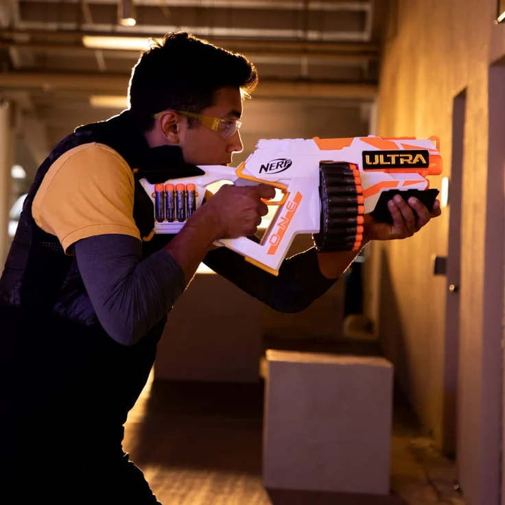 NERF Ultra One Motorized Blaster in recycelbarer Verpackung – Weiterentwickeltes Design, Trommelmagazin mit hoher Kapazität, 25 Ultra Darts – Bild 3