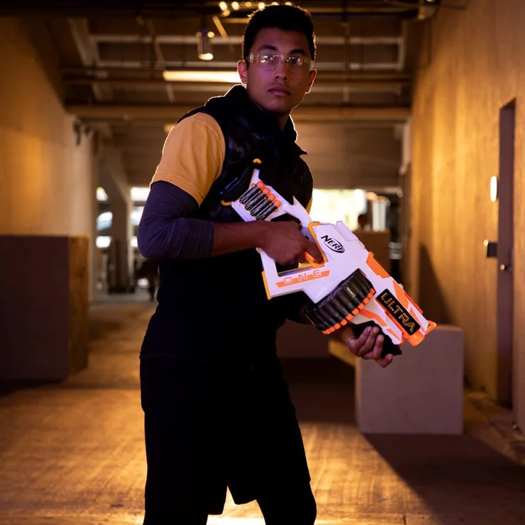 NERF Ultra One Motorized Blaster in recycelbarer Verpackung – Weiterentwickeltes Design, Trommelmagazin mit hoher Kapazität, 25 Ultra Darts – Bild 4