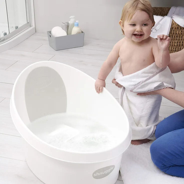Shnuggle Badewanne für Kleinkinder, Weiß mit hellgrauer Rückenlehne