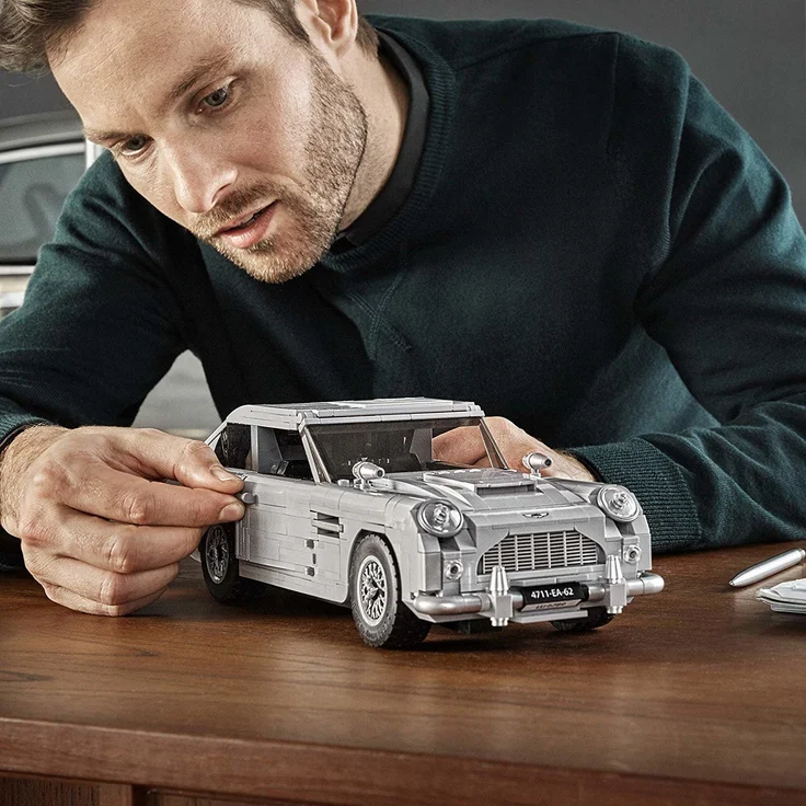 LEGO Creator Expert 10262 'James Bond Aston Martin DB5', 1295 Teile, ab 16 Jahren – Bild 7