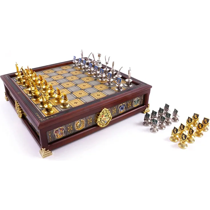 The Noble Collection Quidditch Chess Set Silver & Gold Plated - Preisvergleich