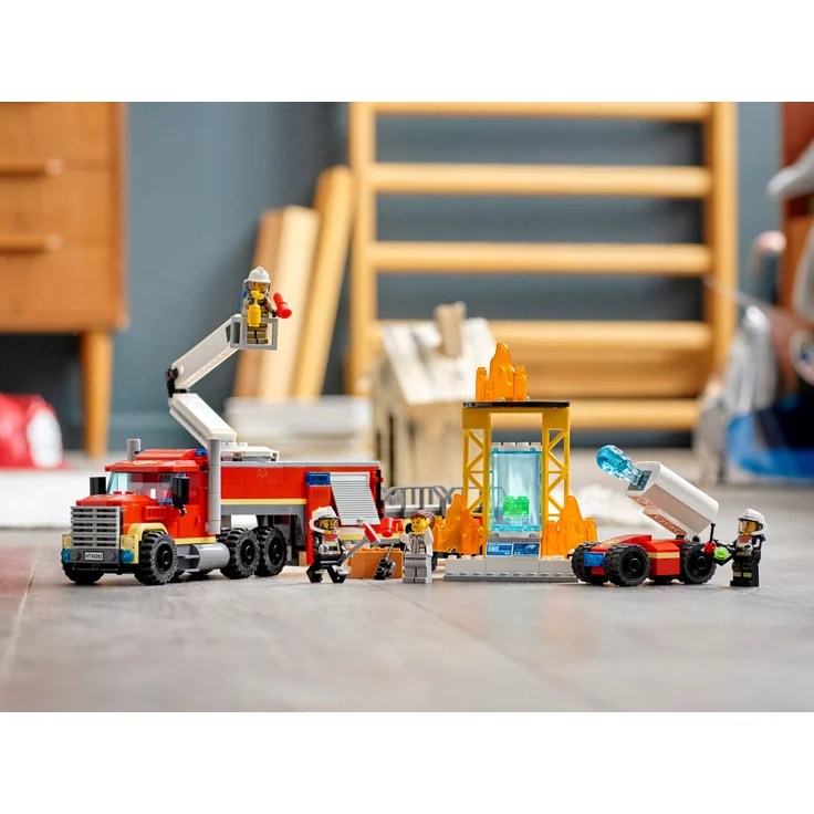 LEGO City 60282 Mobile Feuerwehreinsatzzentrale – Bild 4