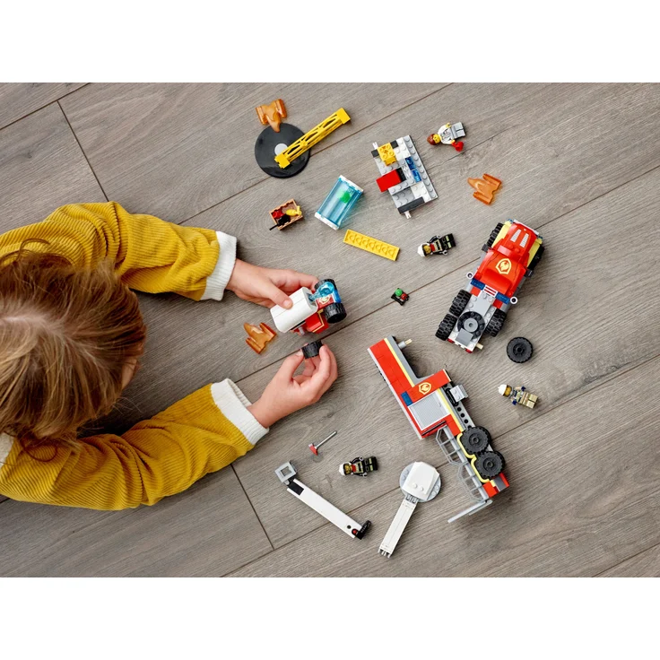 LEGO City 60282 Mobile Feuerwehreinsatzzentrale – Bild 6