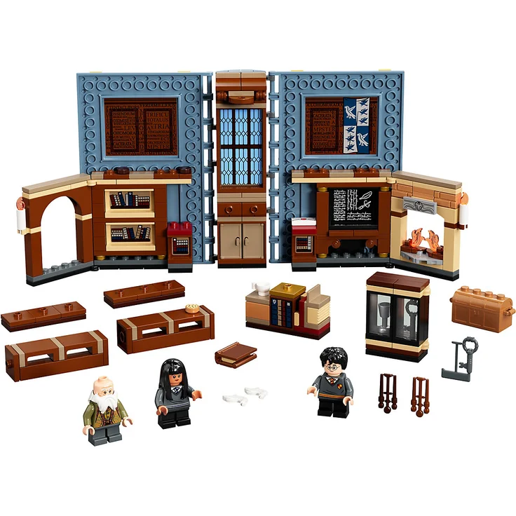 LEGO Harry Potter 76385 'Hogwarts™ Moment: Zauberkunstunterricht', 256 Teile, ab 8 Jahren, Bauset in Buchform – Bild 2