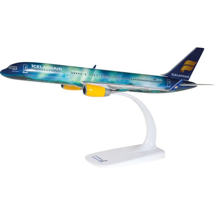 herpa 610735 – Boeing 757-200, Icelandair Hekla Aurora, Wings, Modell Flugzeug mit Standfuß, Flieger, Modellbau, Miniaturmodelle, Sammlerstück, Kunststoff, Snap Fit - Maßstab 1:200