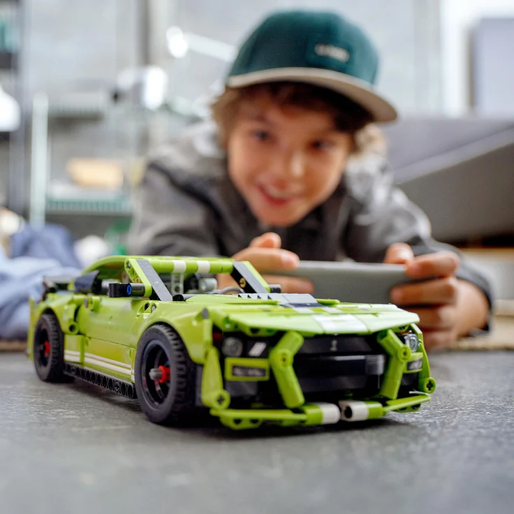 LEGO Technic 42138 'Ford Mustang Shelby GT500', 544 Teile, ab 9 Jahren – Bild 5