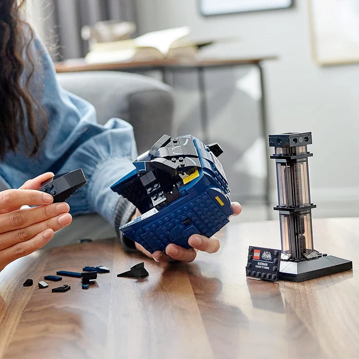 LEGO DC Super Heroes 76238 'Batman Maske aus dem TV-Klassiker', 372 Teile, ab 18 Jahren – Bild 10