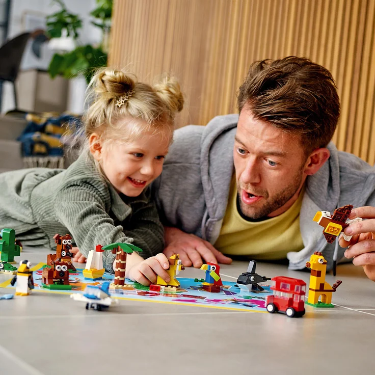 LEGO Classic 11015 'Einmal um die Welt', 950 Teile, ab 4 Jahren – Bild 9